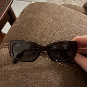 NWOT Ray-Ban Women's RB4122 Rectangular Sunglasses